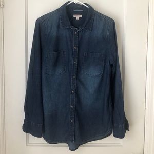 Merona Women’s Chambray Button Up